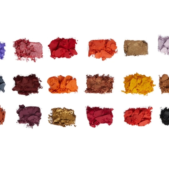 Revolution IT Chapter Two Palette - Picture 5 of 6